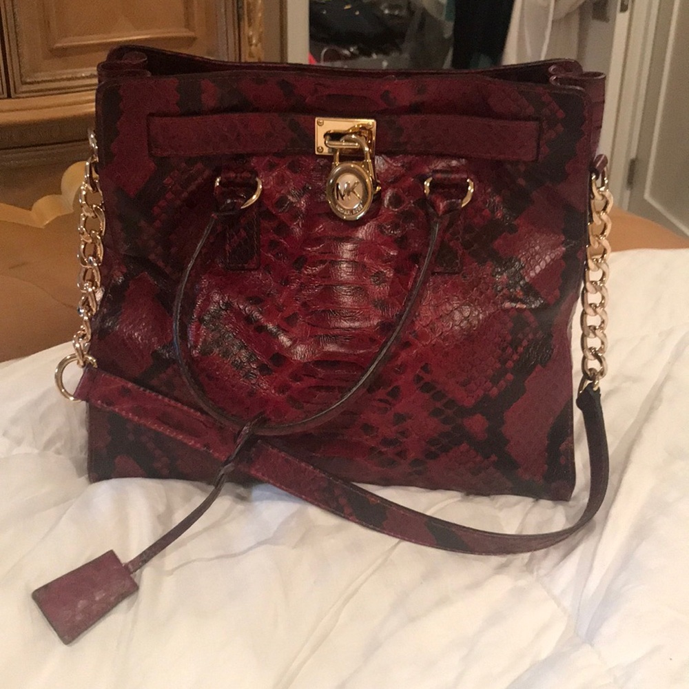 GREAT CONDITION MICHAEL KORS BAG